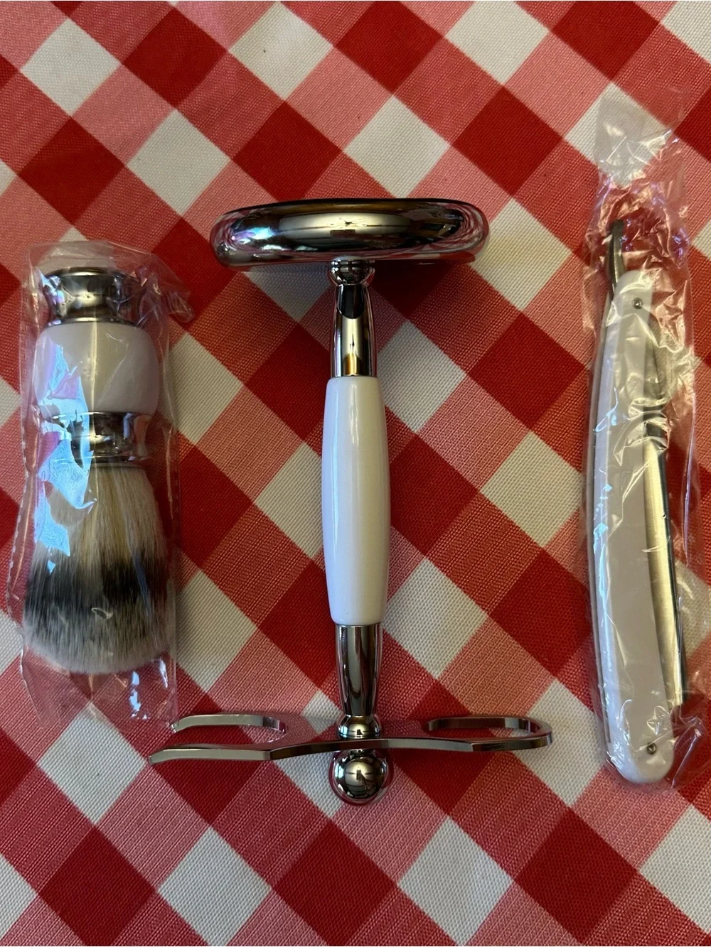 Union Razors Three Piece Straight Razor Shave Kit White